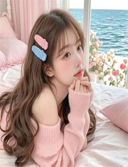 在线播放：《援助》叙事手法解析：时间线安排与视角切换技巧探讨